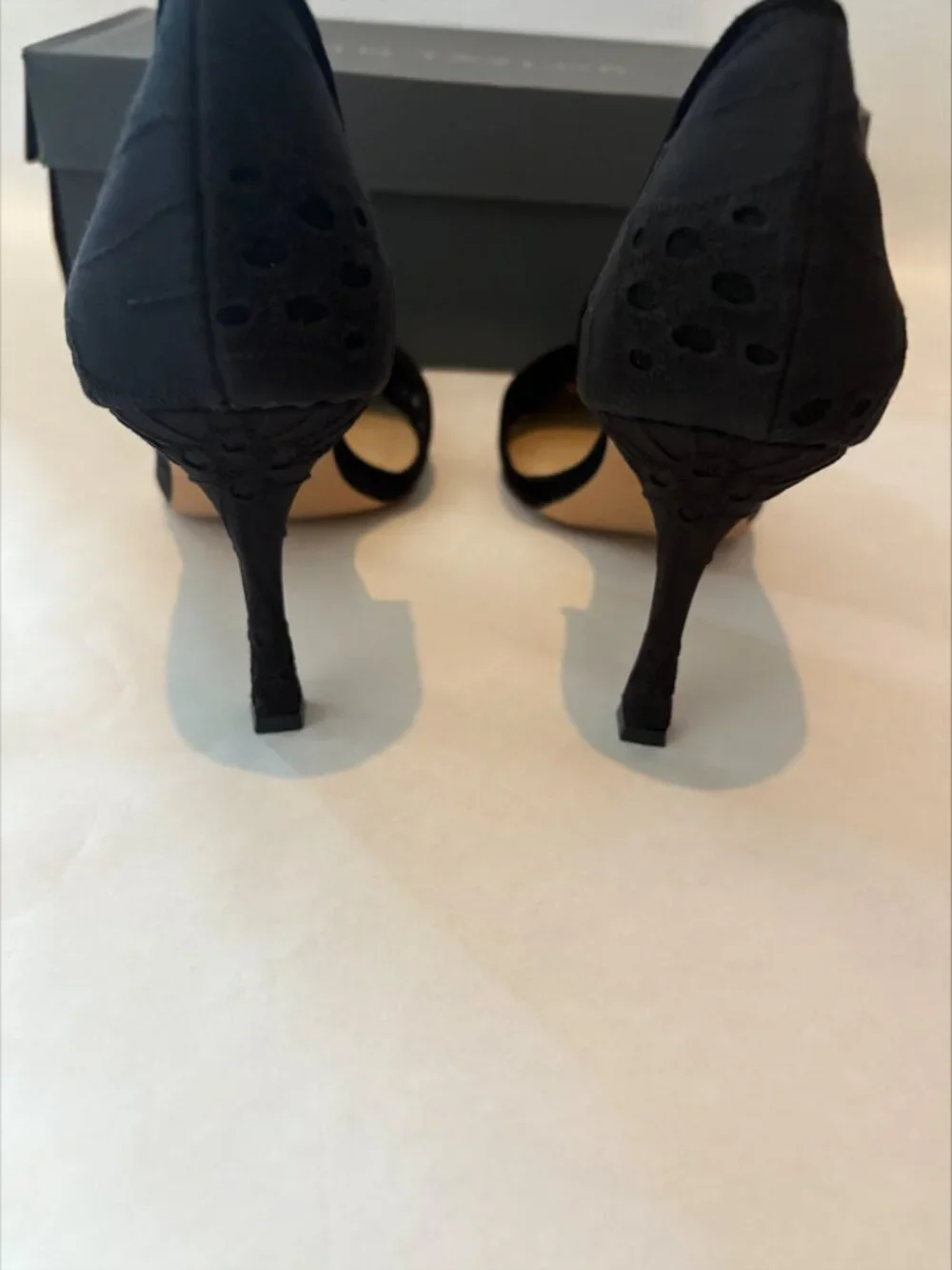 New in Box Ann Taylor Black D'Orsay Eyelet Pumps Heels Size 9